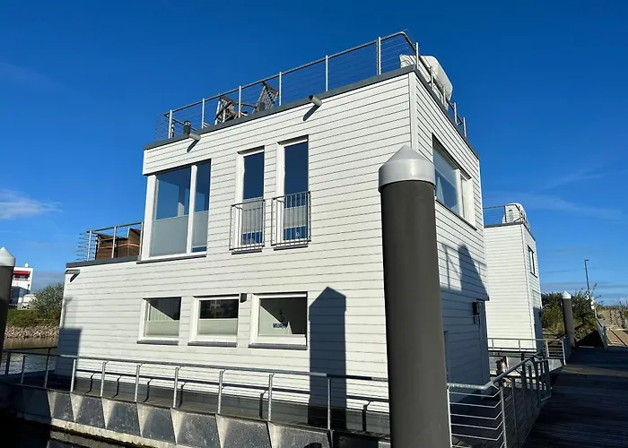 Schwimmendes Haus - An Bord Zwei